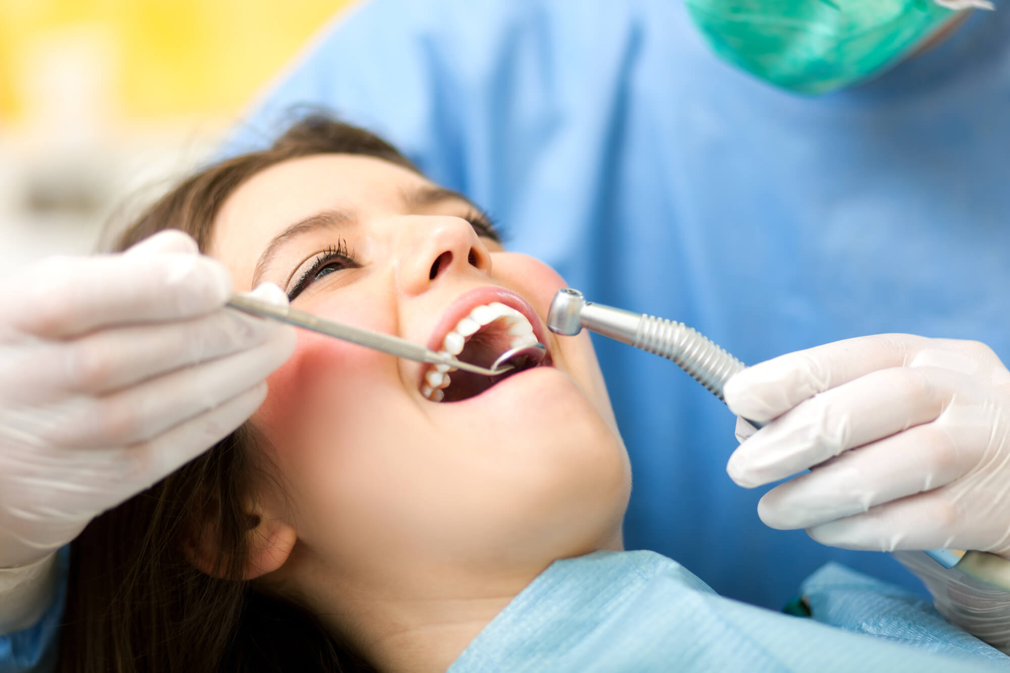 who offers the best tamiami dentist?